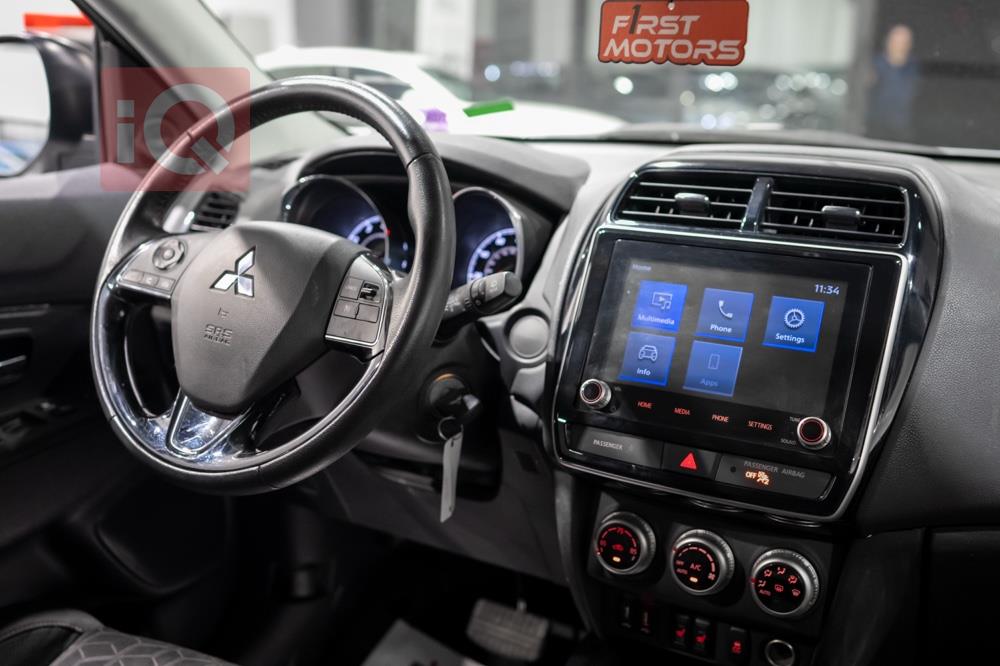 ميتسوبيشي أوتلاندر سبورت